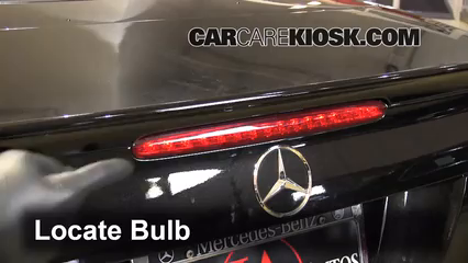 2007 Mercedes-Benz CLK550 5.5L V8 Convertible (2 Door) Éclairage Feu de freinage central (remplacer l'ampoule)